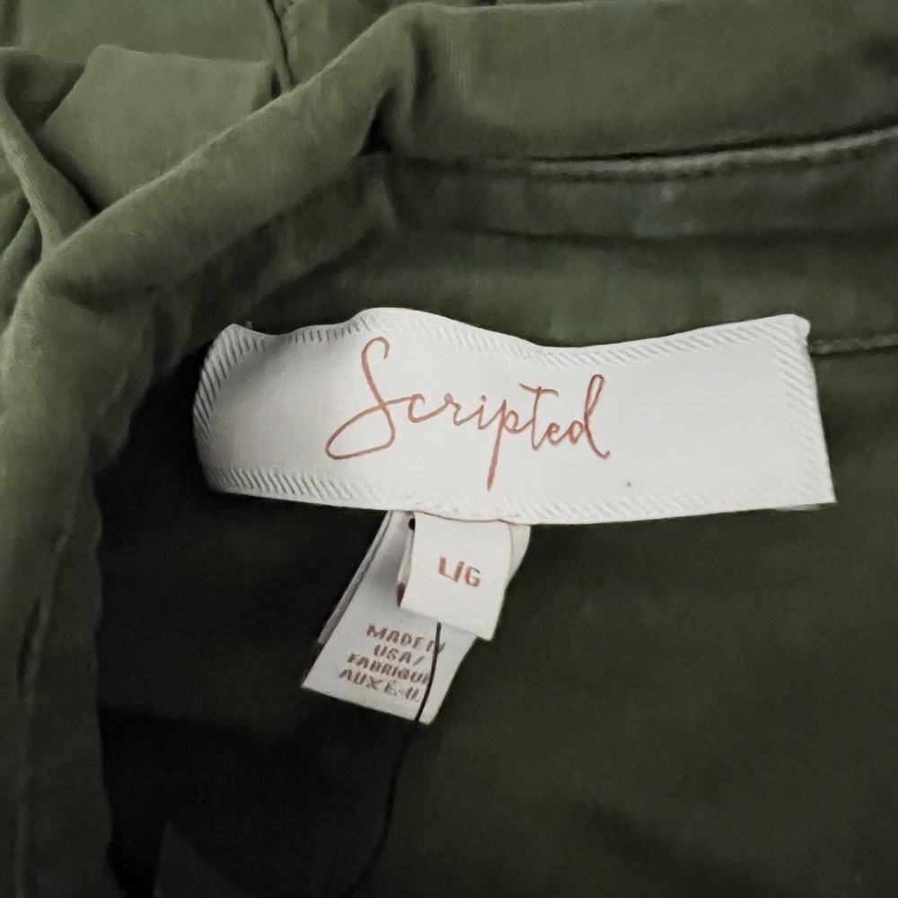 NEW Scripted Cotton Blend Ruffle Hem Button Front Collared Jacket Fatigue Green - Picture 2 of 4